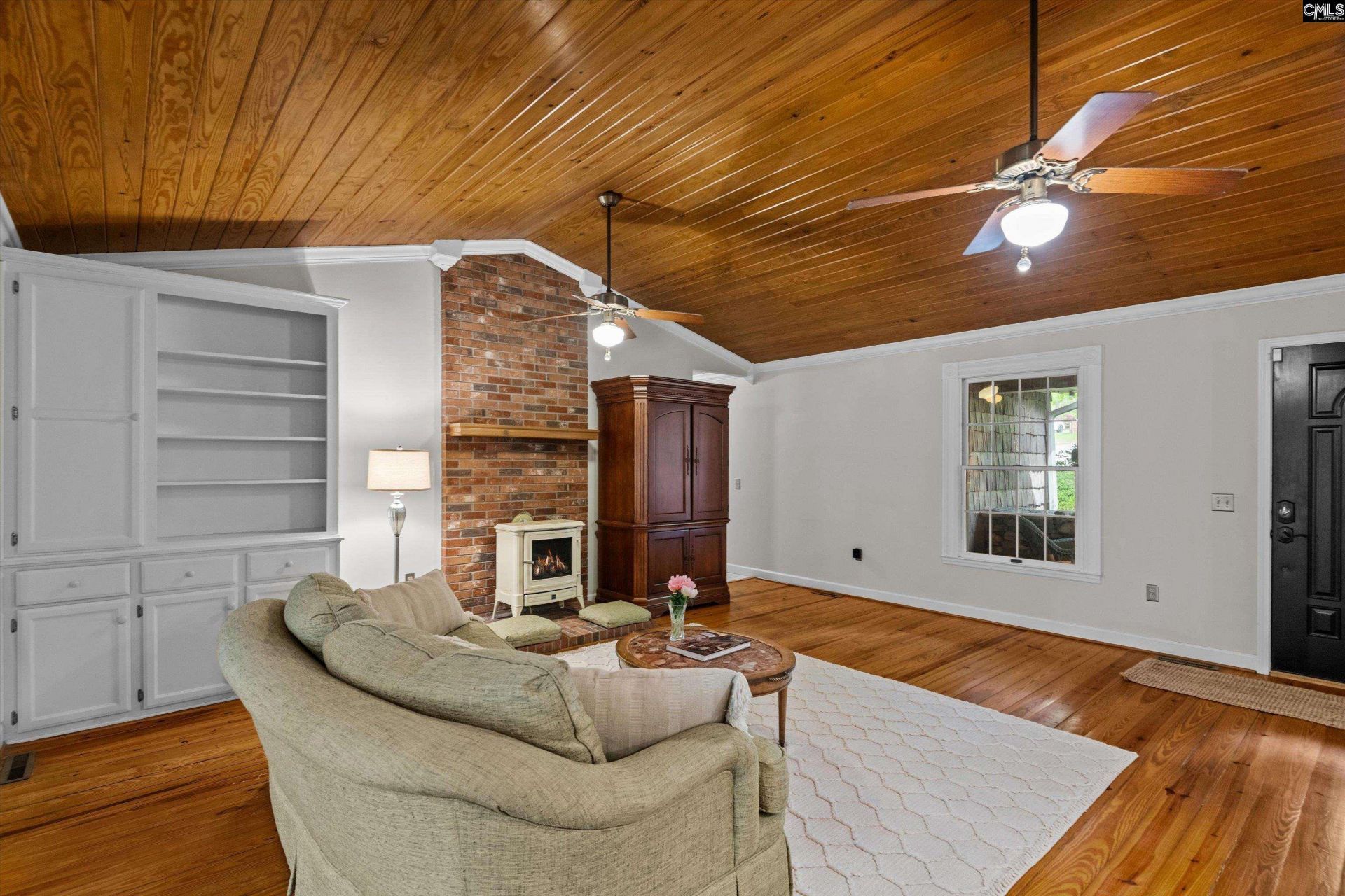 463 Ridge Road Photo 13