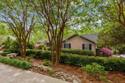 463 Ridge Road photo 4