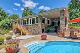 463 Ridge Road photo 4