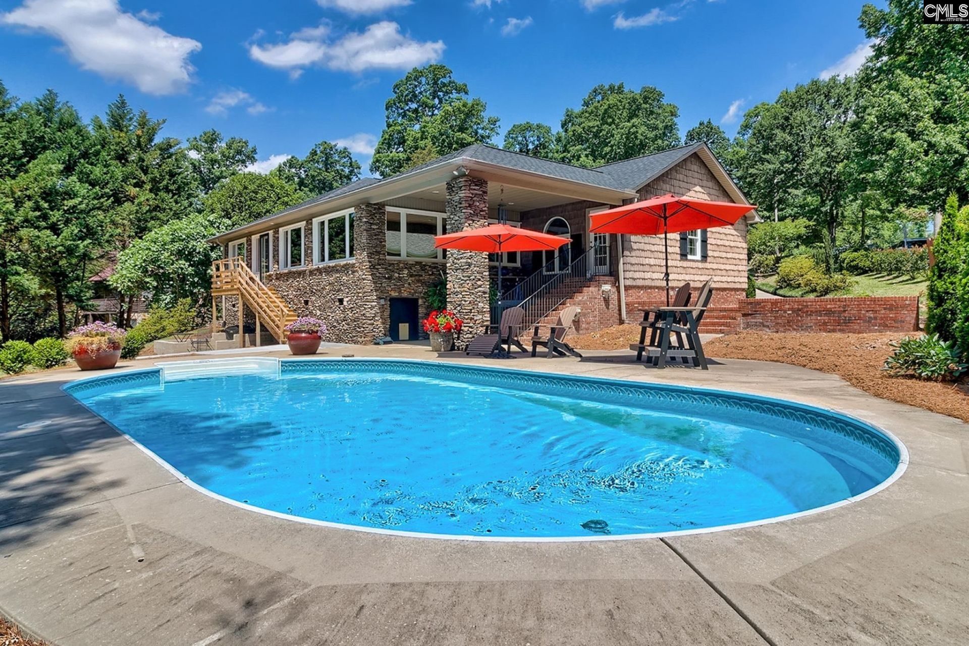 463 Ridge Road Photo 4