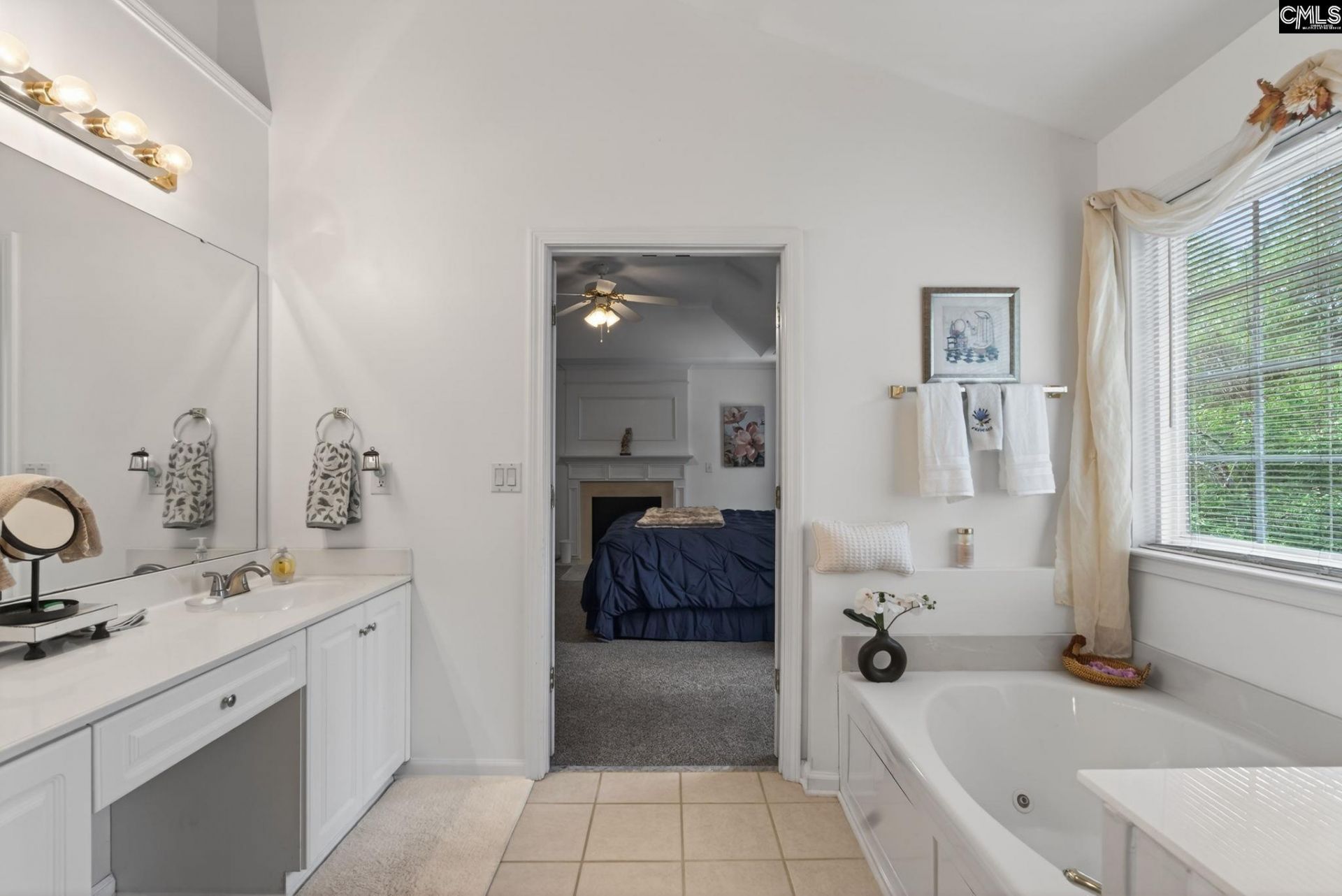 204 Nautique Circle Photo 32