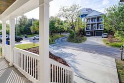 1619 Catawba Street photo 4