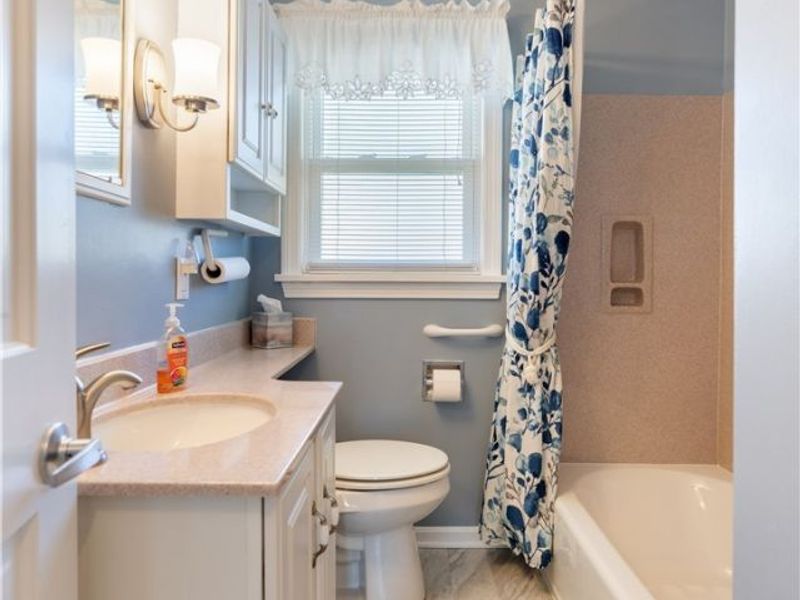 1345 Lipton Avenue SW, North Canton, OH 44720 Photo 16