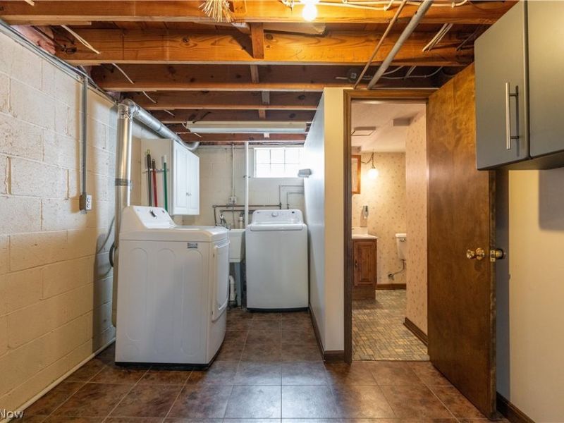 1345 Lipton Avenue SW, North Canton, OH 44720 Photo 32