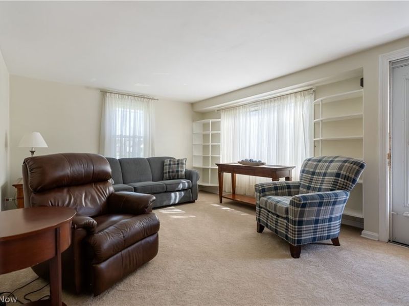 1345 Lipton Avenue SW, North Canton, OH 44720 Photo 7