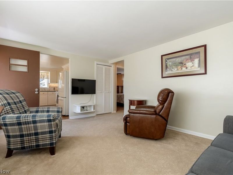 1345 Lipton Avenue SW, North Canton, OH 44720 Photo 8