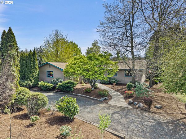 84 GREEN LN, Eugene, OR 97404