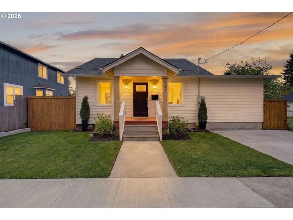 711 W 24TH ST, Vancouver, WA 98660