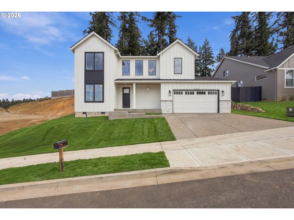 16100 Serres Farms WAY, Oregon City, OR 97045