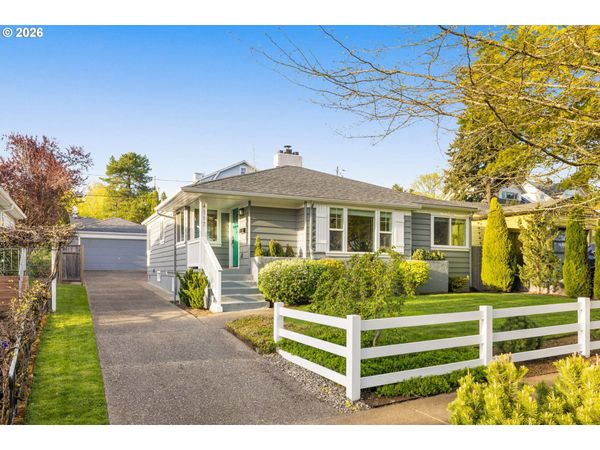 4117 SE HENDERSON ST, Portland, OR 97202