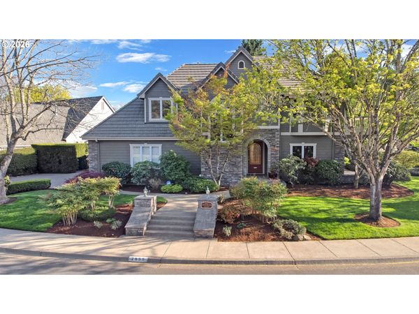2899 RIVERWALK LOOP, Eugene, OR 97401