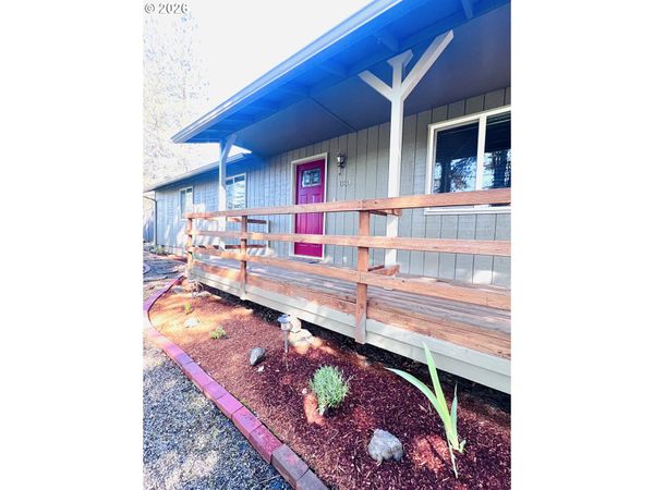 631 TERRACE LN, Sutherlin, OR 97479