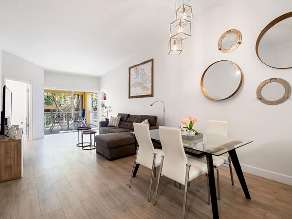 9871 Leeward Avenue, KEY LARGO, FL 33037