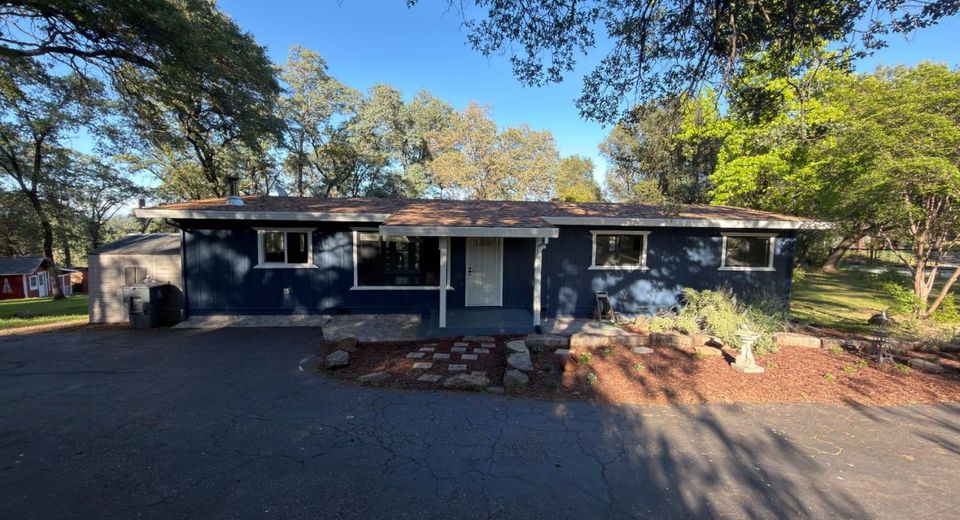 10585 Joeger Rd, Auburn, CA 95602 Photo