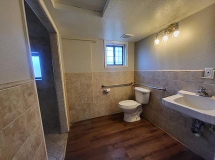 3039 El Camino Ave, Sacramento, CA 95821 Photo