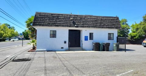 3039 El Camino Ave, Sacramento, CA 95821 Photo