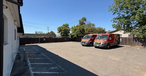 3039 El Camino Ave, Sacramento, CA 95821 Photo