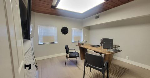 3039 El Camino Ave, Sacramento, CA 95821 Photo