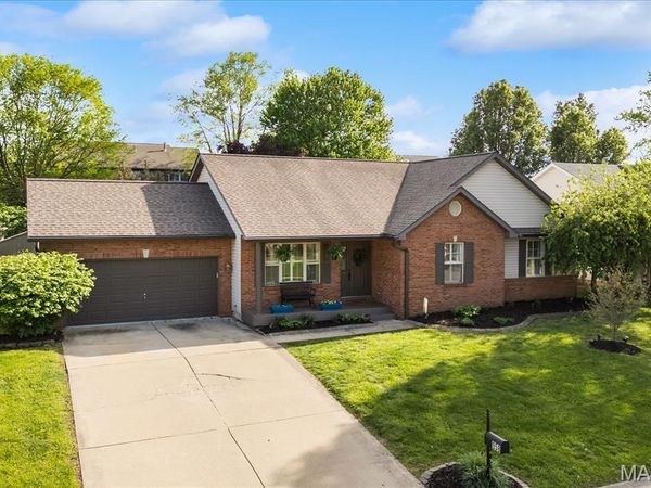 958 Northwestern Avenue, Fairview Heights, IL 62208