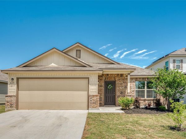 829 Stonemanor, Seguin, TX 78155