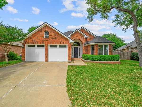 16920 E Dorman DR, Round Rock, TX 78681