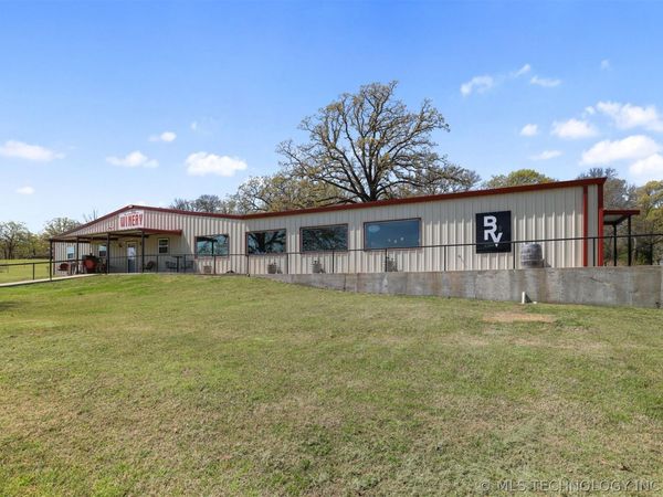 3565 Sawmill Road , Caddo, OK 74729