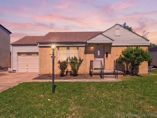 121 E 35th Street , Tulsa, OK 74105