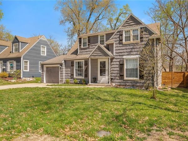 7905 BELLEVIEW Avenue, Kansas City, MO 64114