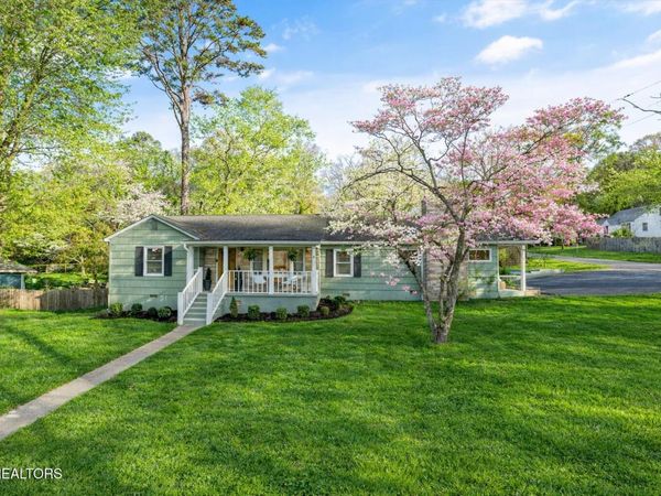 4021 Garden Drive, Knoxville, TN 37918