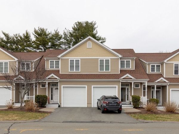 70 Endicott Street, Unit 305, Norwood, MA 02062