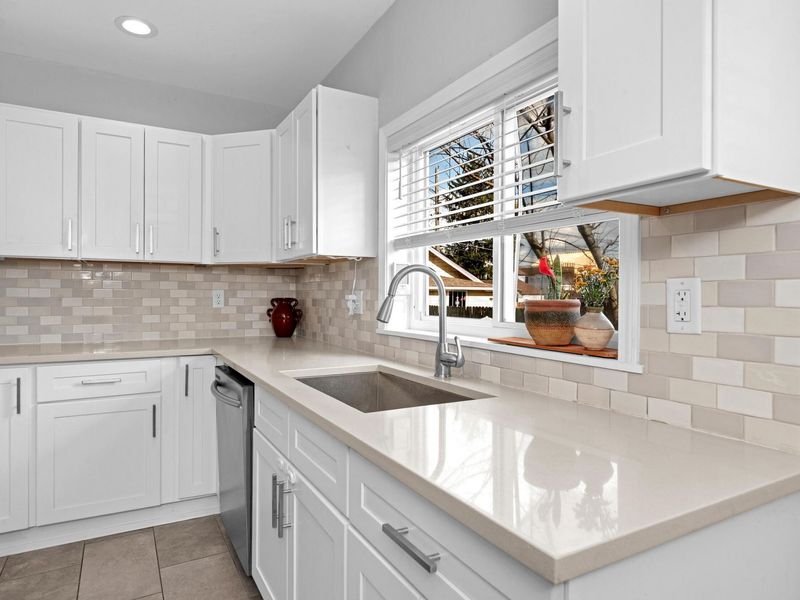 262 S Cypress Avenue, Columbus, OH 43223 Photo 14