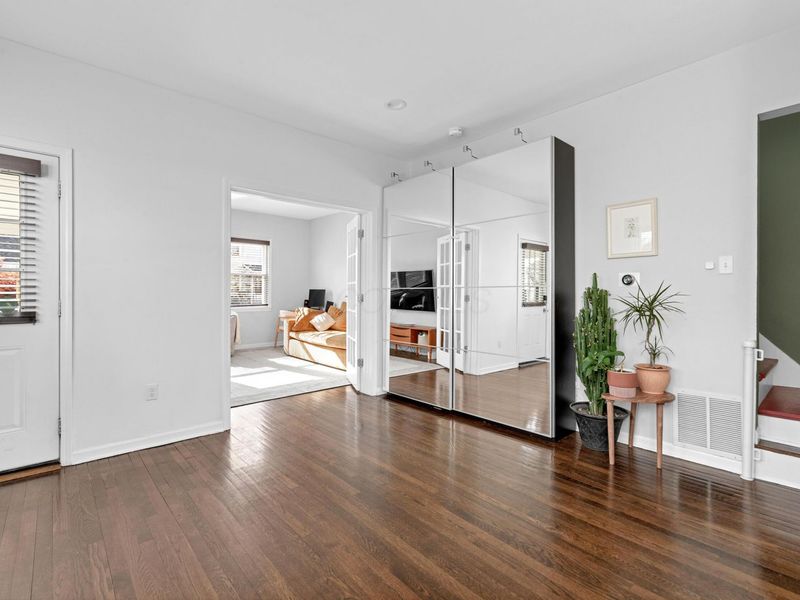 262 S Cypress Avenue, Columbus, OH 43223 Photo 9