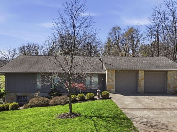 1050 S Sunbury Road, Westerville, OH 43081