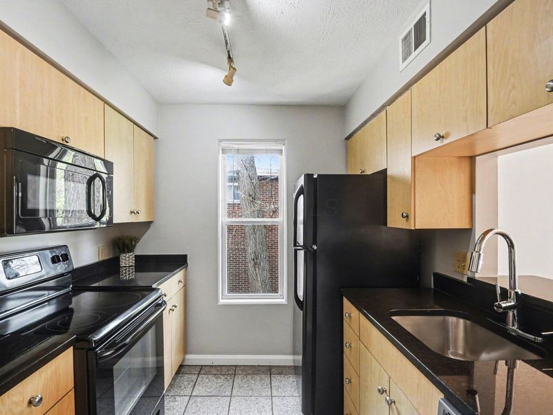 945 Quay Avenue, Unit 945G, Columbus, OH 43212 Photo 12