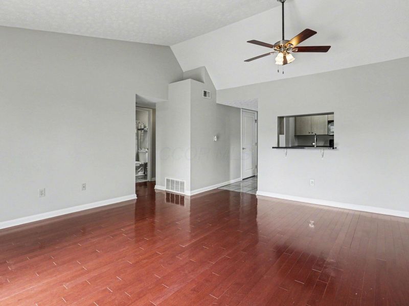 945 Quay Avenue, Unit 945G, Columbus, OH 43212 Photo 5