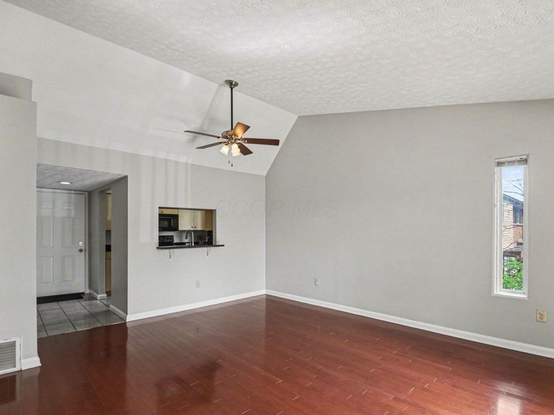 945 Quay Avenue, Unit 945G, Columbus, OH 43212 Photo 6