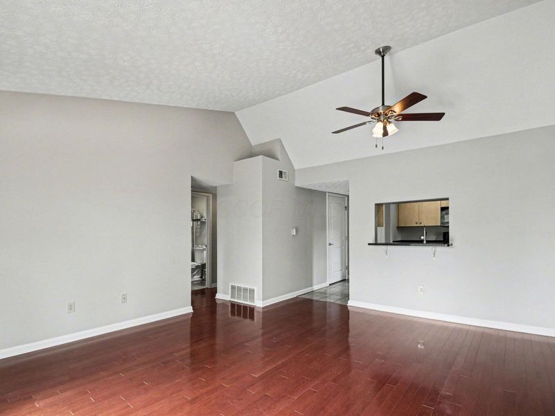 945 Quay Avenue, Unit 945G, Columbus, OH 43212 Photo 7