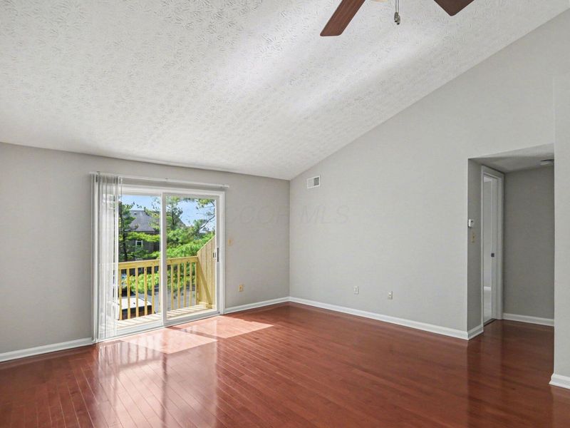 945 Quay Avenue, Unit 945G, Columbus, OH 43212 Photo 8