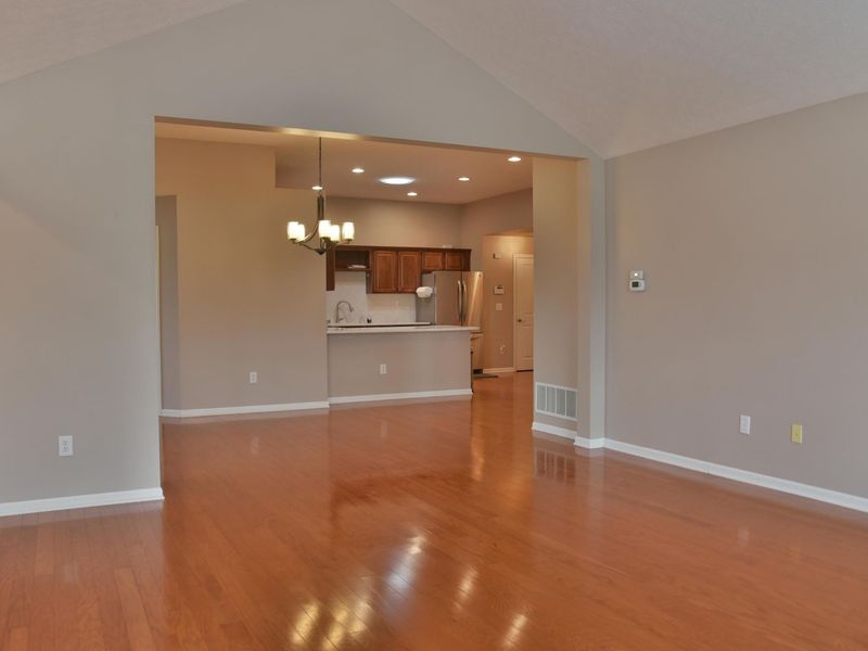 6195 Donegan Way, Unit 9, Dublin, OH 43016 Photo 10