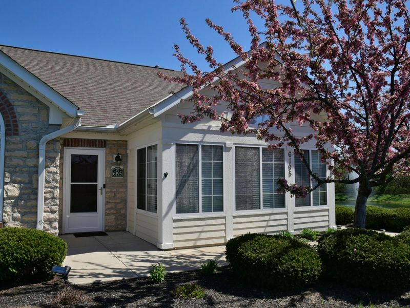 6195 Donegan Way, Unit 9, Dublin, OH 43016 Photo 3
