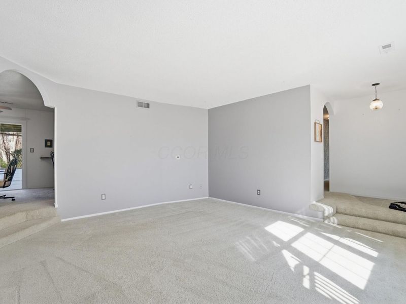 101 Resonant Drive NE, Newark, OH 43055 Photo 14