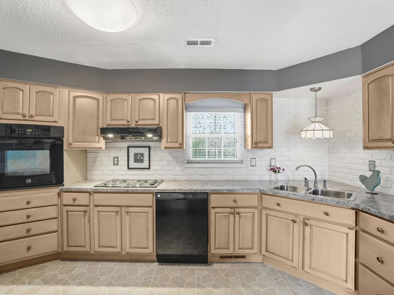 101 Resonant Drive NE, Newark, OH 43055 Photo 23