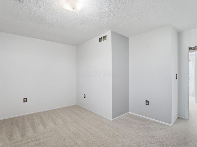 101 Resonant Drive NE, Newark, OH 43055 Photo 35