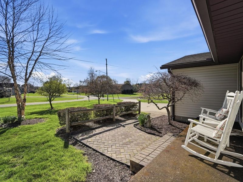 101 Resonant Drive NE, Newark, OH 43055 Photo 4