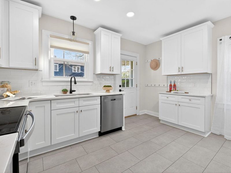 1141 Mulford Road , Columbus, OH 43212 Photo 16