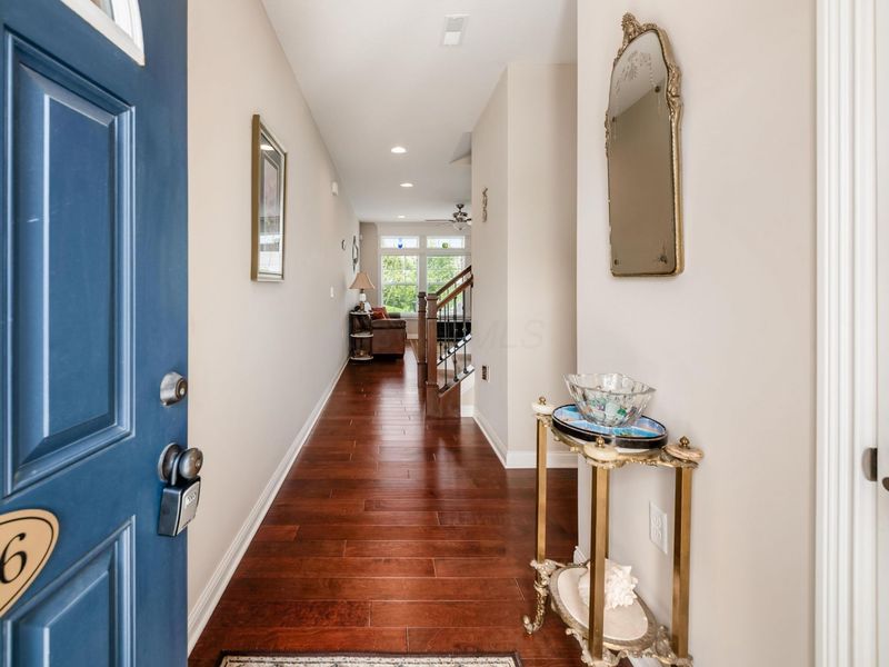 3836 Saint Malo Way , Columbus, OH 43221 Photo 10