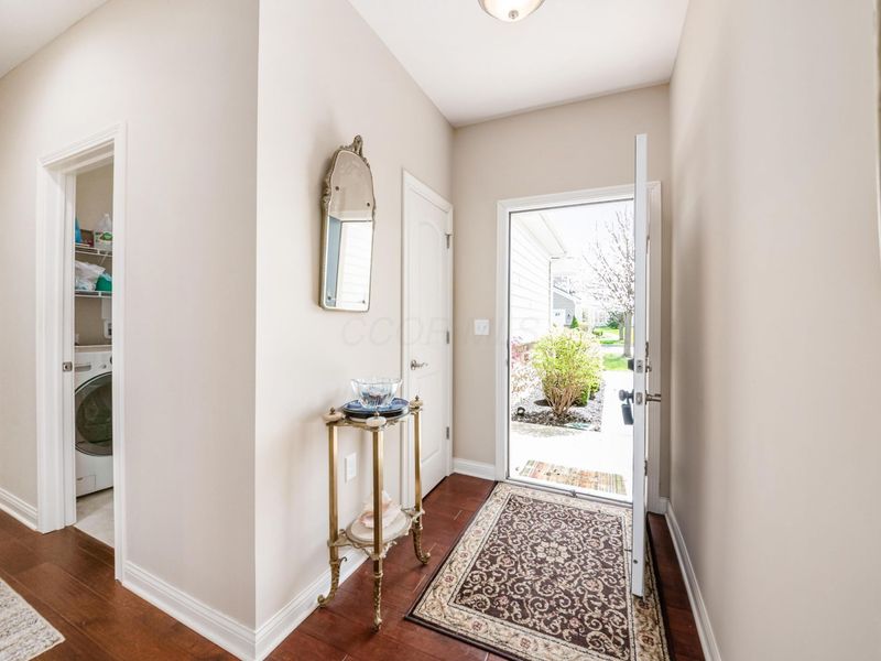 3836 Saint Malo Way , Columbus, OH 43221 Photo 11