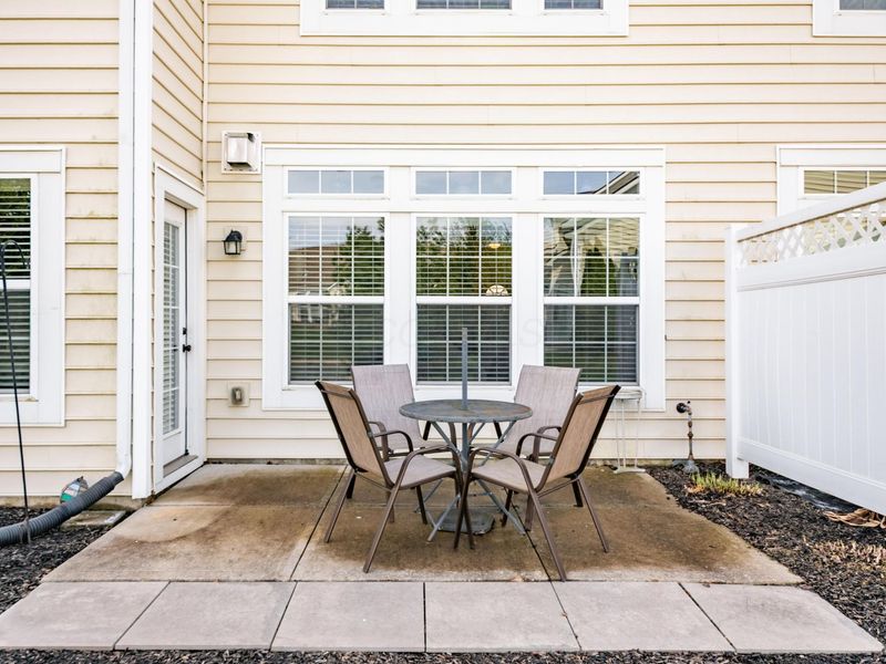 3836 Saint Malo Way , Columbus, OH 43221 Photo 34