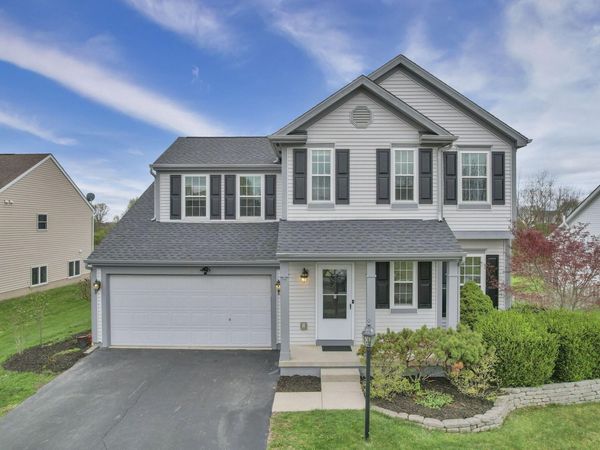 358 Linden Circle , Pickerington, OH 43147
