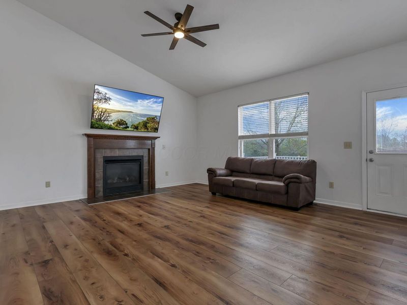 358 Linden Circle, Pickerington, OH 43147 Photo 10